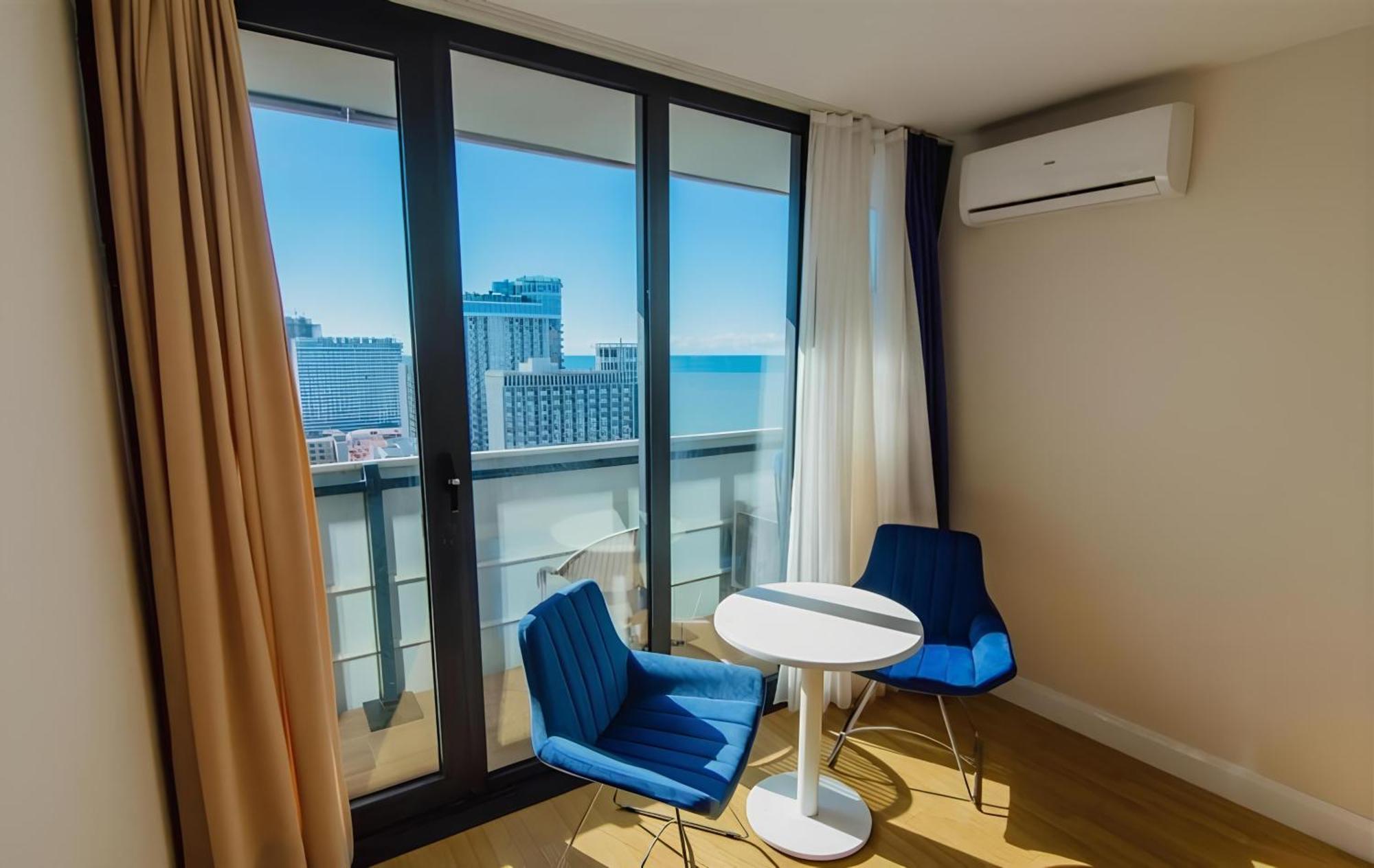 Panorama Seaview Batumi Lux Orbi City エクステリア 写真