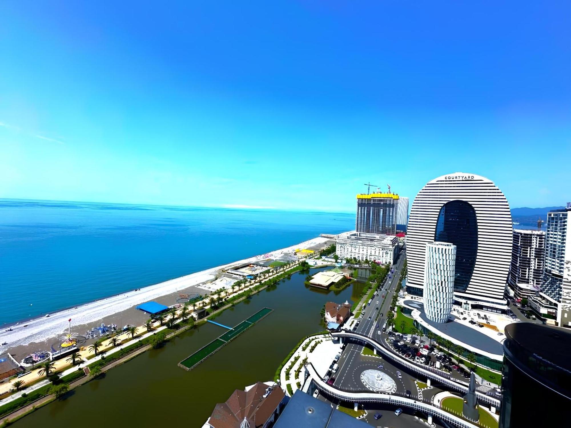Panorama Seaview Batumi Lux Orbi City エクステリア 写真